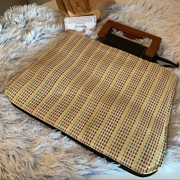 Satchel style handbag! - Picture 2 of 4